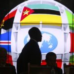 As tensões entre a comunidade e a não-comunidade lusófona