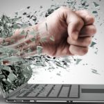 Damnatio ad bestias: o novo Coliseu se chama Rede Social