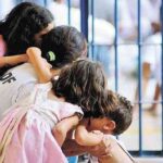 Sobre grades e brinquedos: o movimento “Herdeiros da Pena” para o pleno desenvolvimento da criança e adolescente