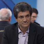 Nicolas Fernandez fala de conto de José Saramago na Galeria Anjos Teixeira