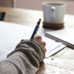 ENTRE A EXCELÊNCIA ACADÉMICA E O FRACASSO PROFISSIONAL: A Urgência das Competências Comportamentais no Século XXI